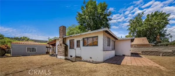 Sylmar, CA 91342,10816 Foothill BLD