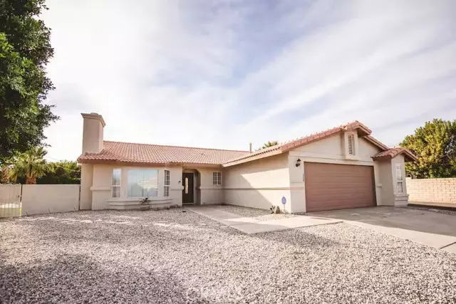 30319 Desert Moon DR, Thousand Palms, CA 92276