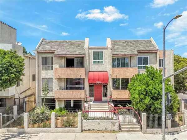13903 Sherman WAY 8, Van Nuys, CA 91405