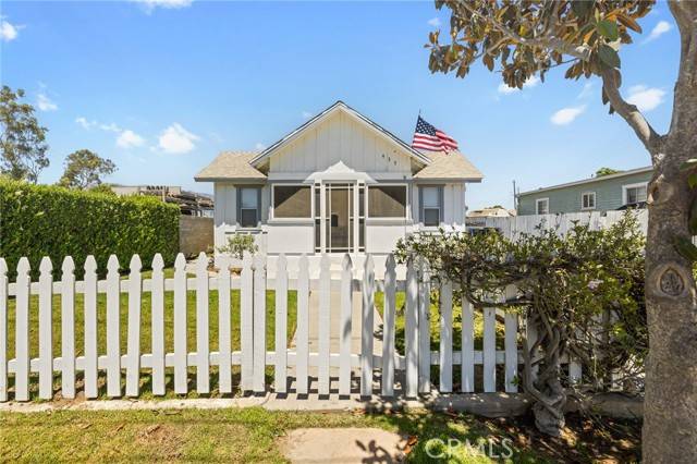 435 S Palm AVE, Santa Paula, CA 93060