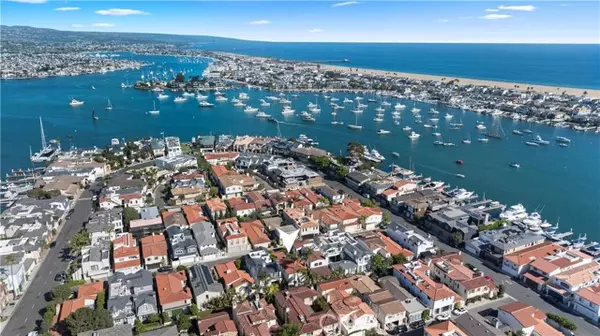 Newport Beach, CA 92663,113 Via Yella