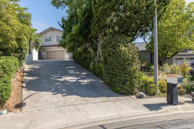 1477 Glen Avon, San Marcos, CA 92069