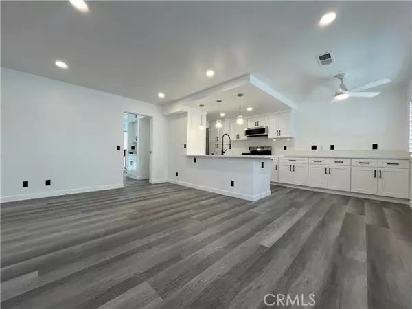 Marina Del Rey, CA 90292,4640 Glencoe AVE 7