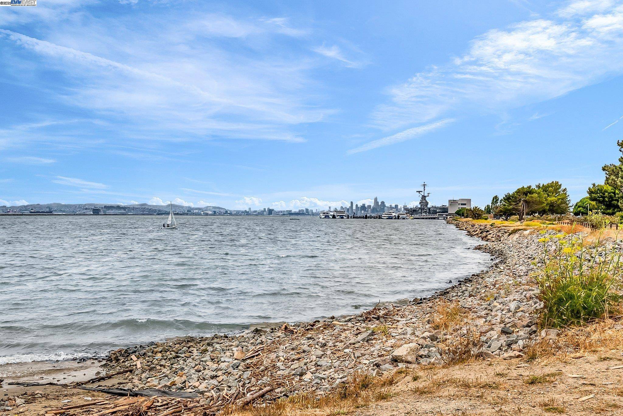Alameda, CA 94501,1811 3rd St