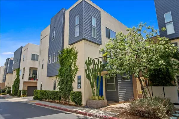 Montebello, CA 90640,1019 Sequoia PL