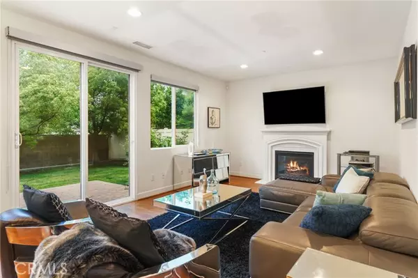 Tarzana, CA 91335,18141 Topham ST