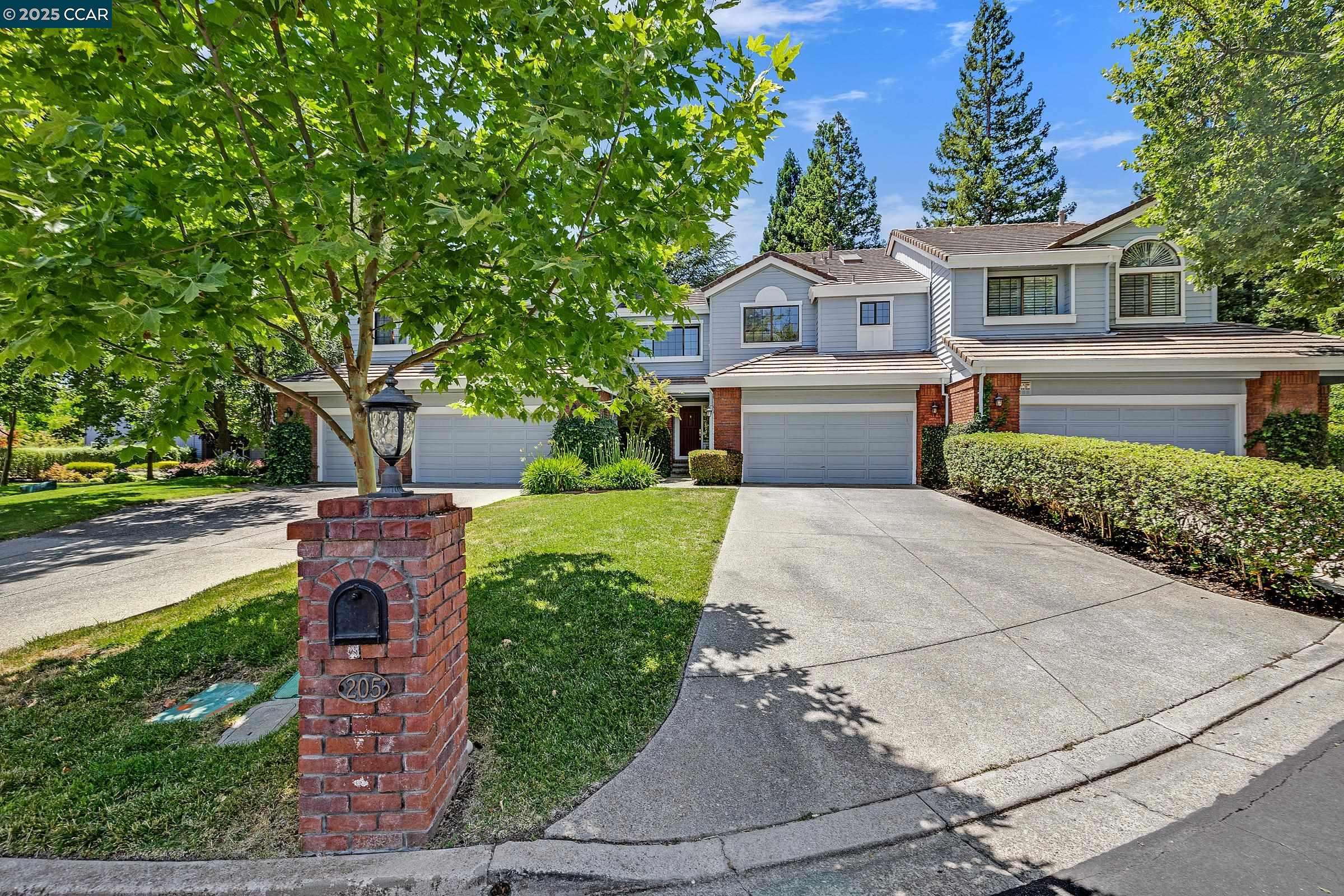 Danville, CA 94506,205 Kingswood Ct