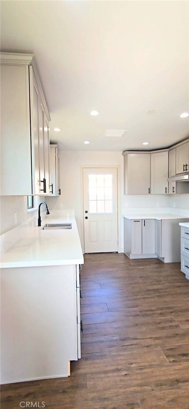 Colton, CA 92324,1340 Highland AVE