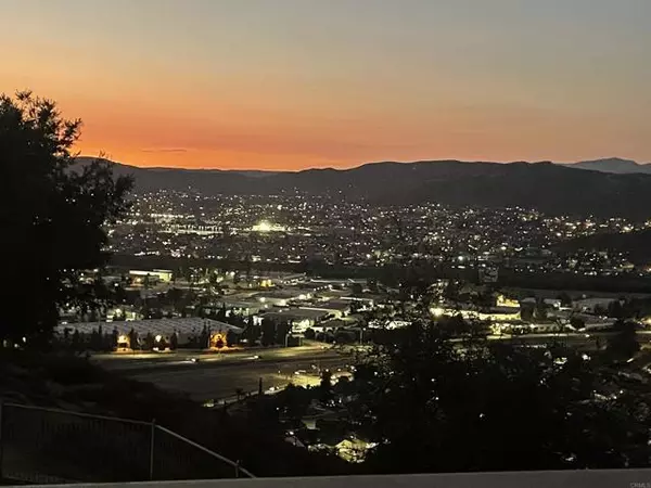 Santee, CA 92071,1605 Calabria ST