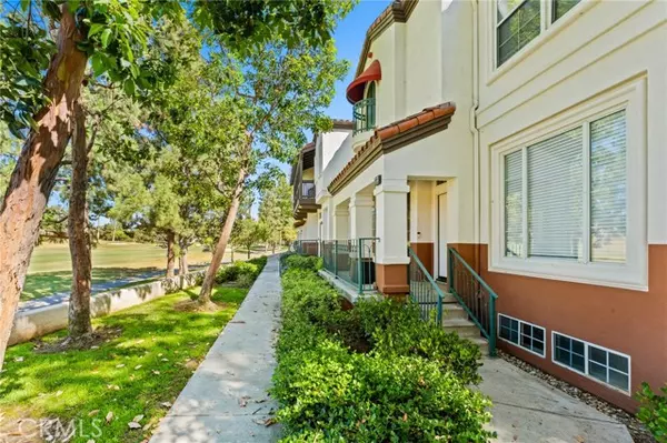 Tustin, CA 92782,2821 Player LN