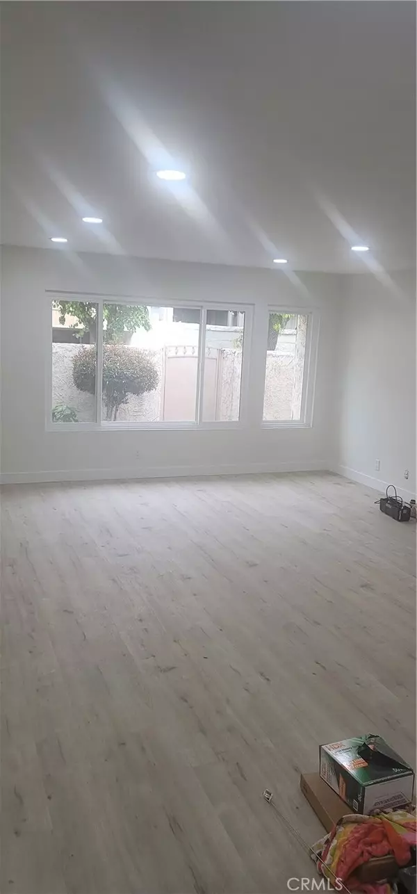Monterey Park, CA 91754,156 Casuda Canyon DR B