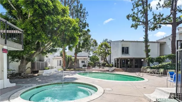 1661 Neil Armstrong ST 153, Montebello, CA 90640