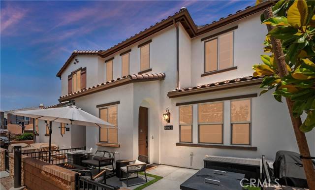 5680 Kate WAY 5, Fontana, CA 92336