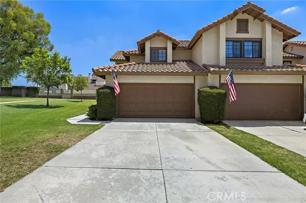 Placentia, CA 92870,990 La Paz RD 49