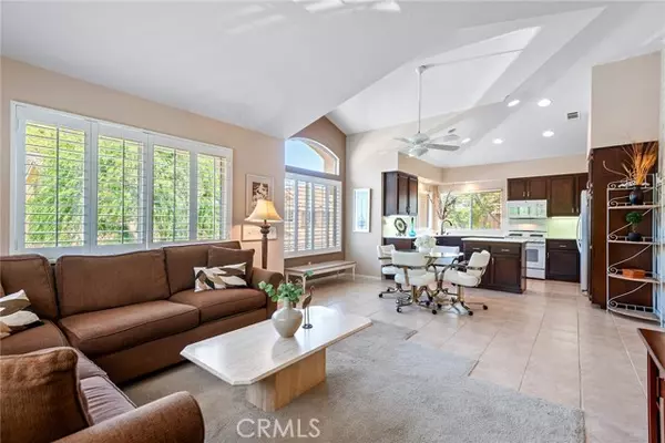 Simi Valley, CA 93065,494 Bannister WAY B