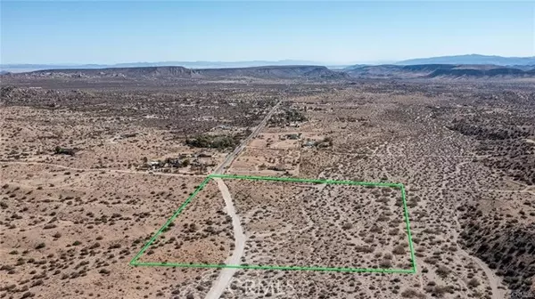 Pioneertown, CA 92252,50565 BURNS CANYON RD