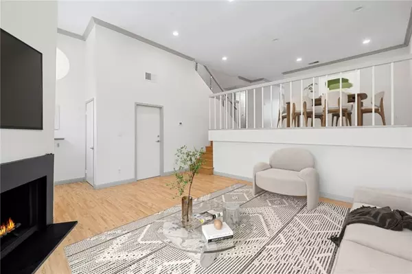 4730 Ben AVE 3, Valley Village, CA 91607