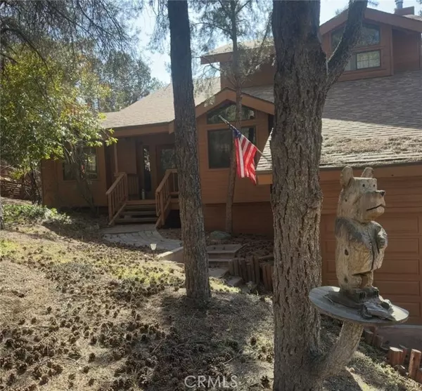 2701 Hillcrest CT, Frazier Park, CA 93225