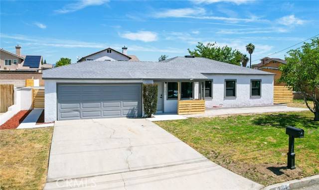 Fontana, CA 92335,16082 Athol ST