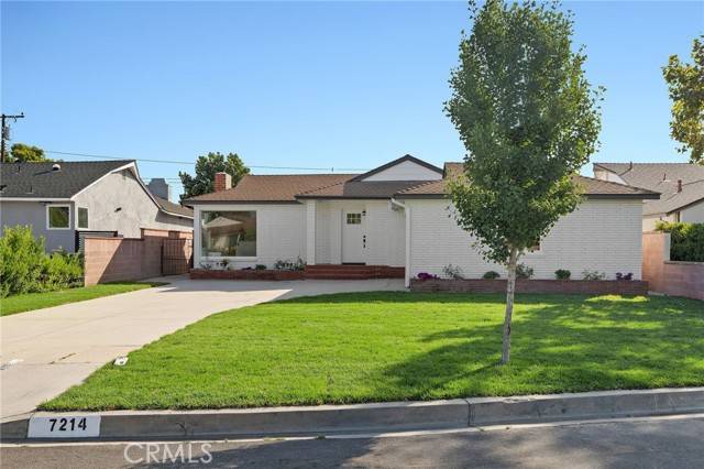 Downey, CA 90240,7214 Finevale DR