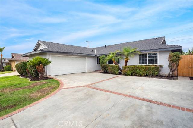 Orange, CA 92867,917 N Hart ST