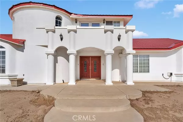 Phelan, CA 92371,8381 White RD