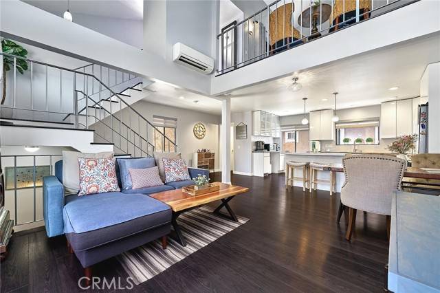 957 W Imperial 30, La Habra, CA 90631