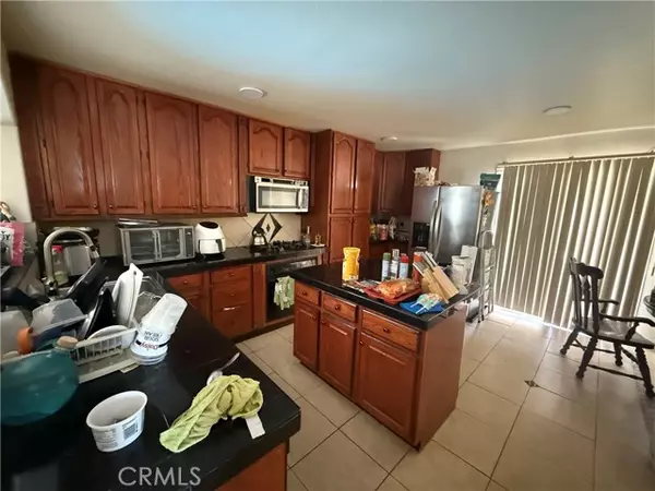 Lake Elsinore, CA 92530,15055 Nottingham WAY