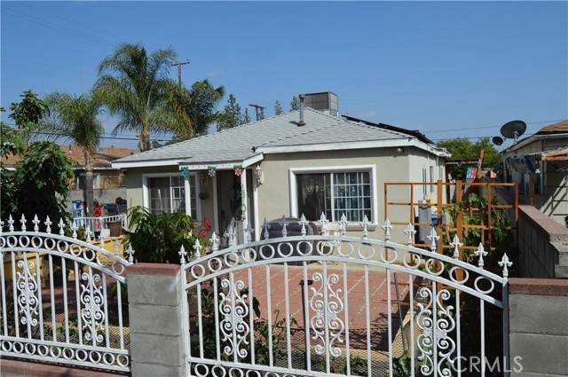 Pacoima, CA 91331,13104 Hoyt ST