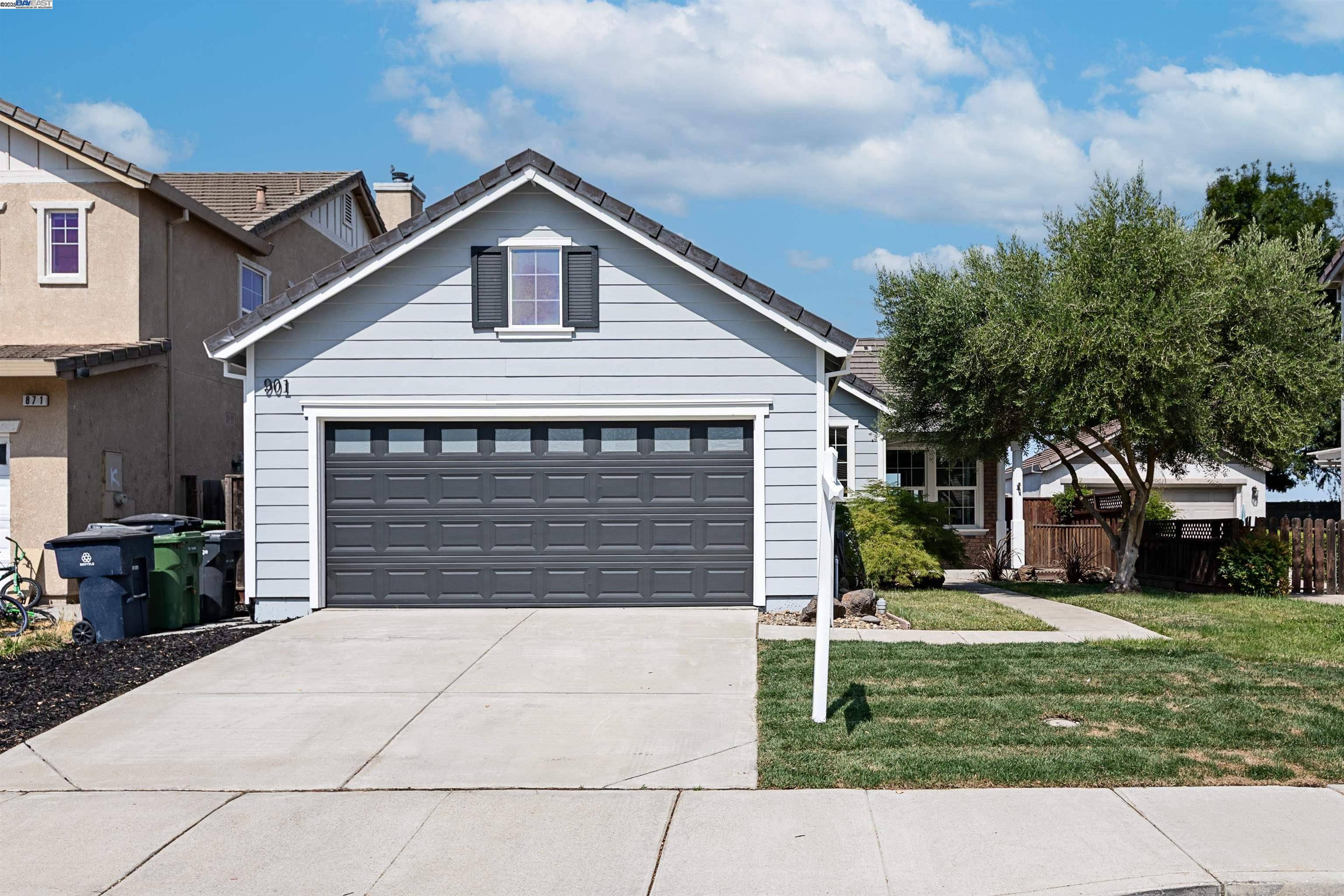 901 Kennedy Pl, Tracy, CA 95377