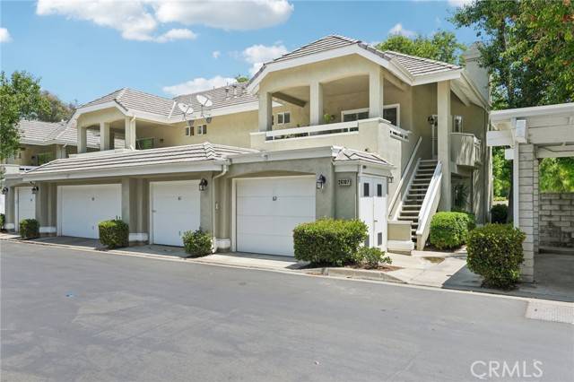 26107 Mcbean 62, Valencia, CA 91355