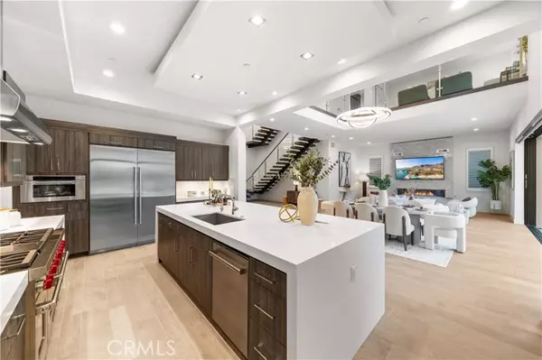 Irvine, CA 92618,61 Dorado