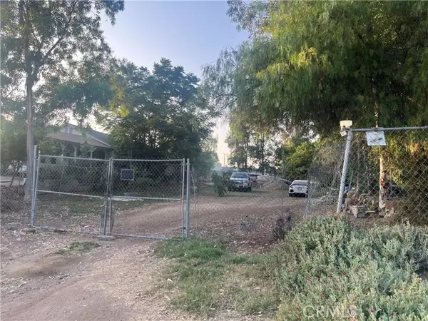 Perris, CA 92570,21580 Lane ST