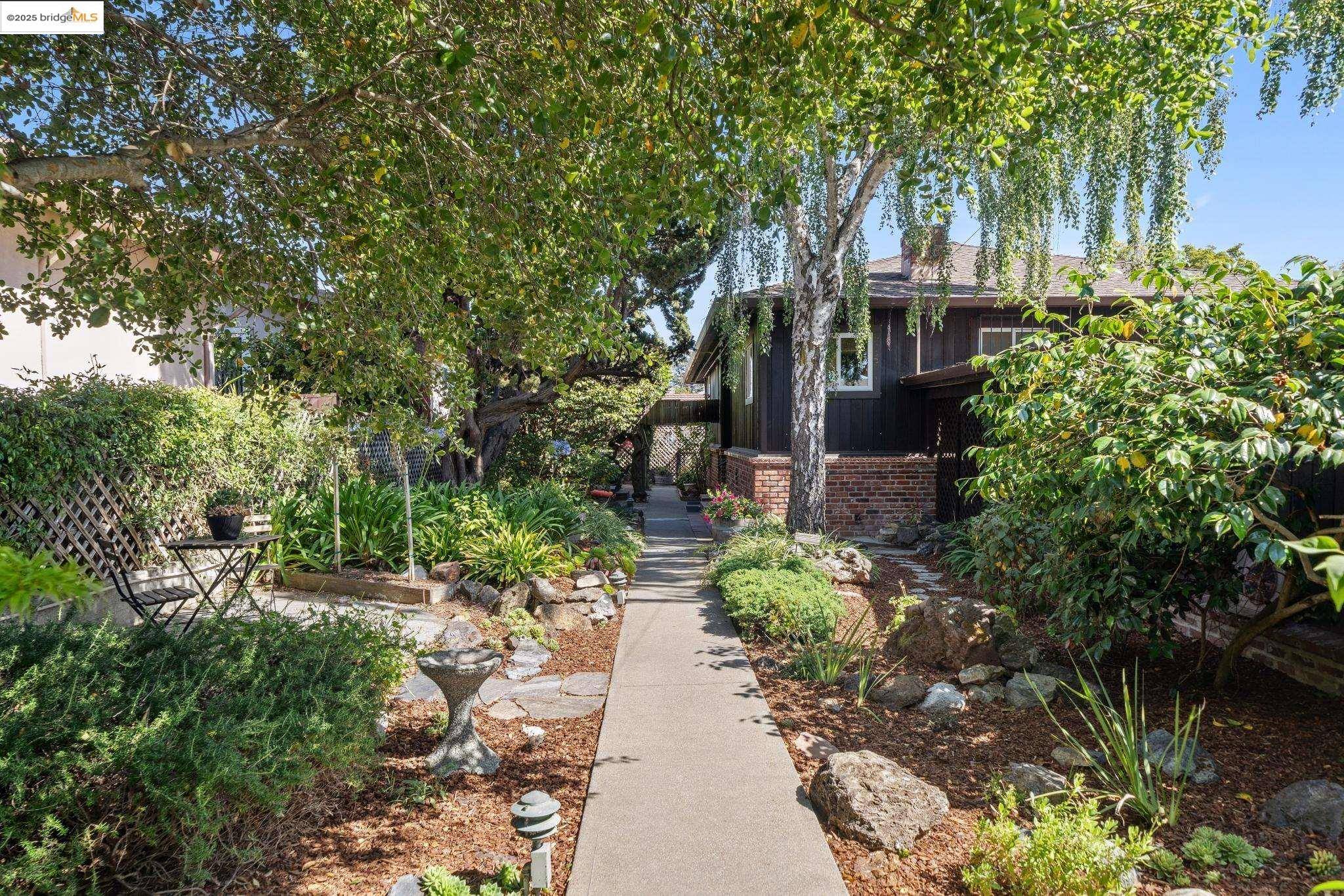 7140 Mound St, El Cerrito, CA 94530