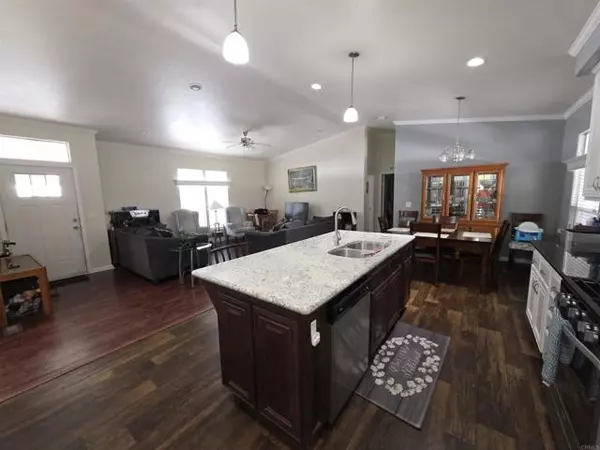 Oceanside, CA 92058,200 N El Camino Real 74