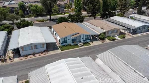 La Verne, CA 91750,3945 Bradford ST 18