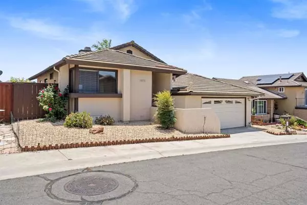 Escondido, CA 92027,1973 Buckskin