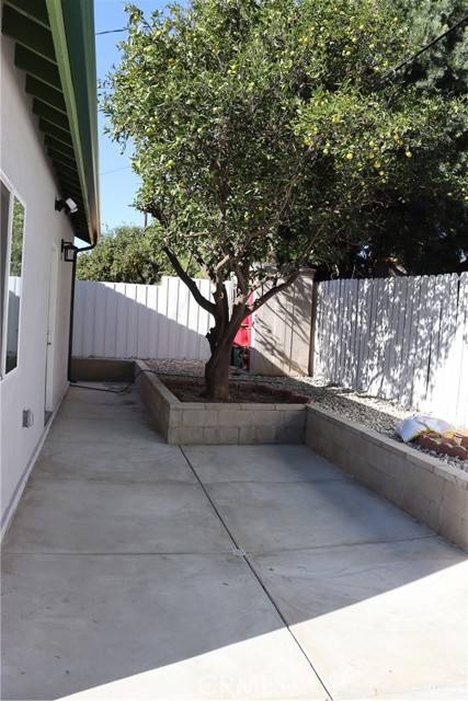 Lake Balboa, CA 91406,16939 Marlin PL