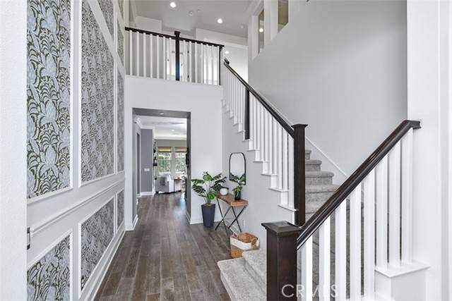 West Hills, CA 91304,23942 Schoenborn ST