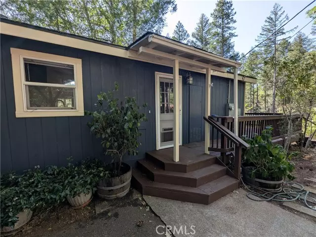16121 Golf RD, Cobb, CA 95426