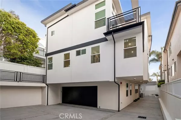1024 17th ST, Hermosa Beach, CA 90254