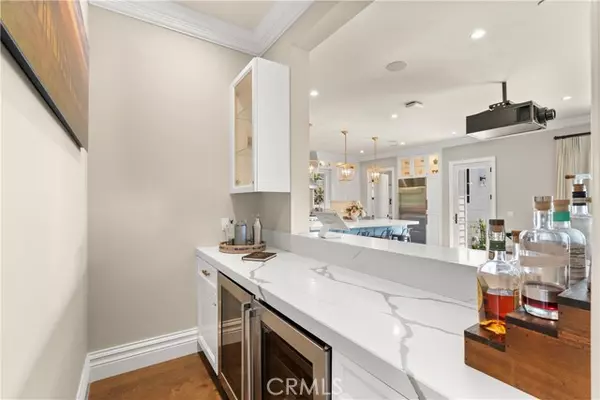 Newport Beach, CA 92663,430 Aliso AVE