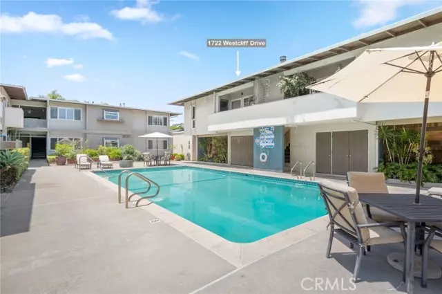 1722 Westcliff DR 11, Newport Beach, CA 92660