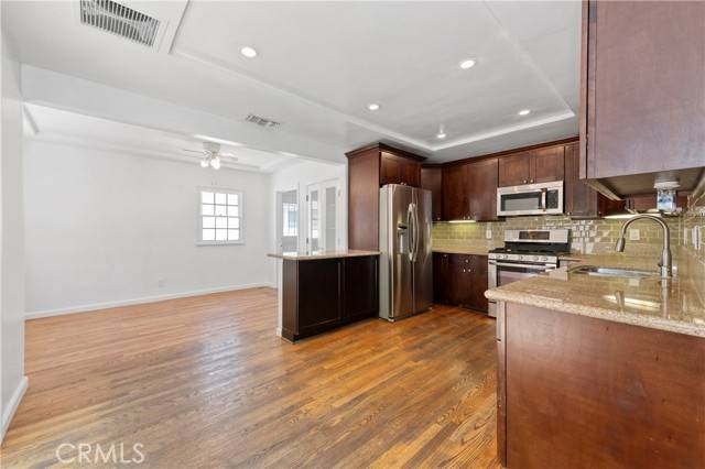 Sherman Oaks, CA 91423,4147 Allott AVE