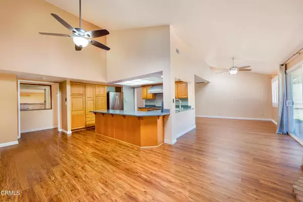 Sylmar, CA 91342,13716 Herrick AVE