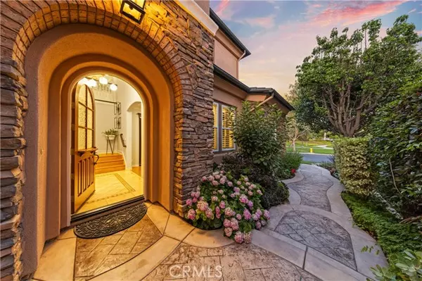 Irvine, CA 92602,9 Atascadero