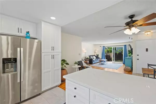 Long Beach, CA 90815,5160 Atherton 73