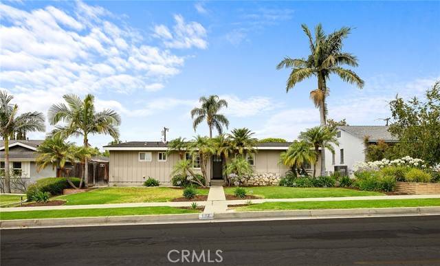 1113 N Raymond AVE, Fullerton, CA 92831