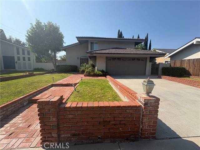 7325 E Calle Granada, Anaheim, CA 92808