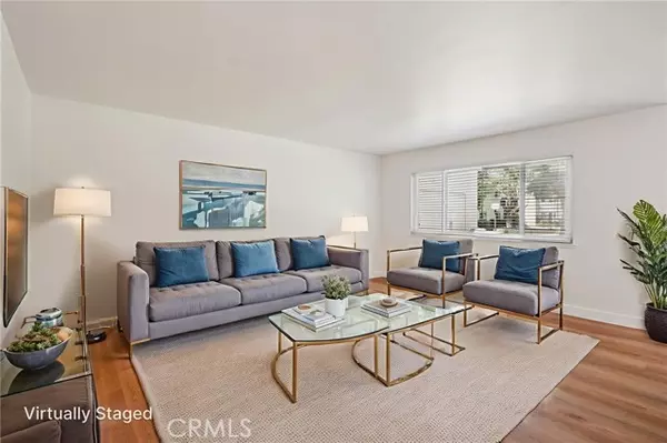 11813 Runnymede ST 27, North Hollywood, CA 91605
